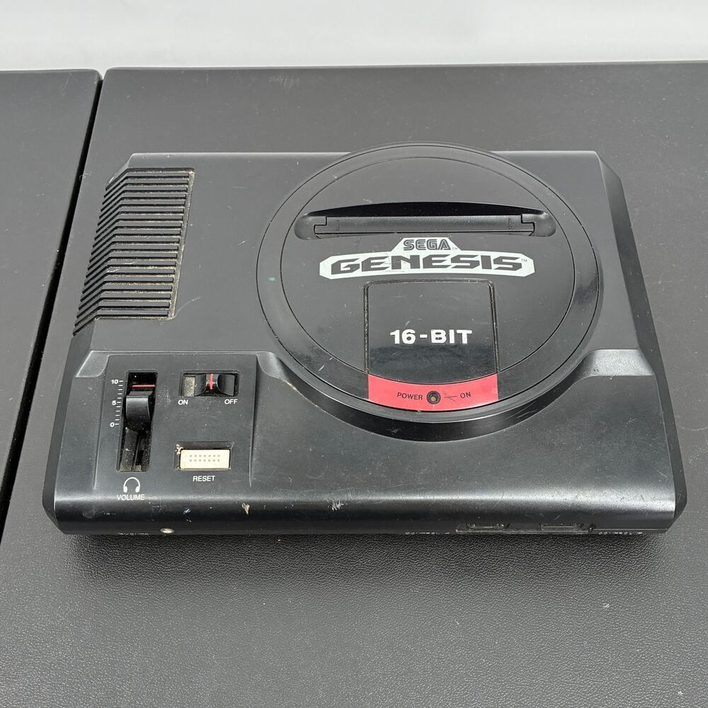 VTG Sega Genesis Model 1601 16-Bit Console System Vintage Retro Gaming Untested